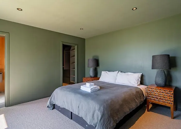 Mountain Serenity Retreat Ferienhaus *