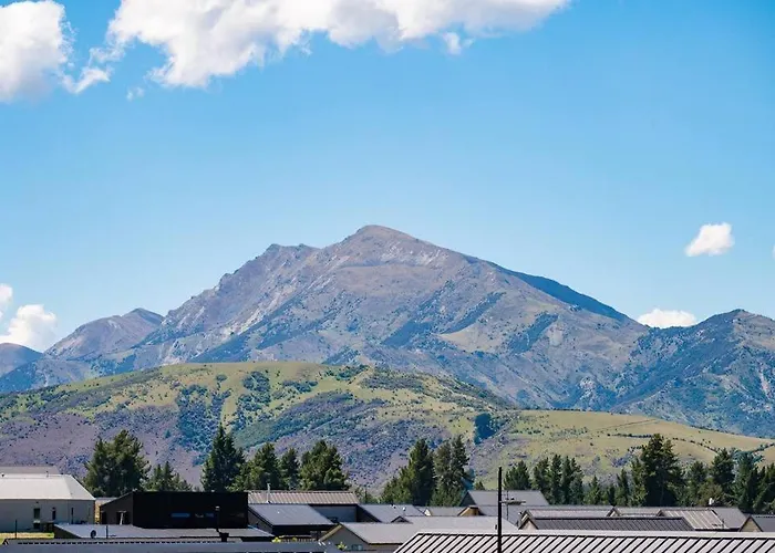 Mountain Serenity Retreat Ferienhaus Wanaka