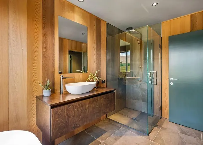 Mountain Serenity Retreat Ferienhaus Wanaka