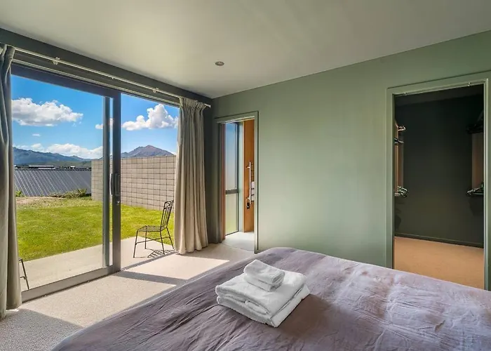 Mountain Serenity Retreat * Wanaka
