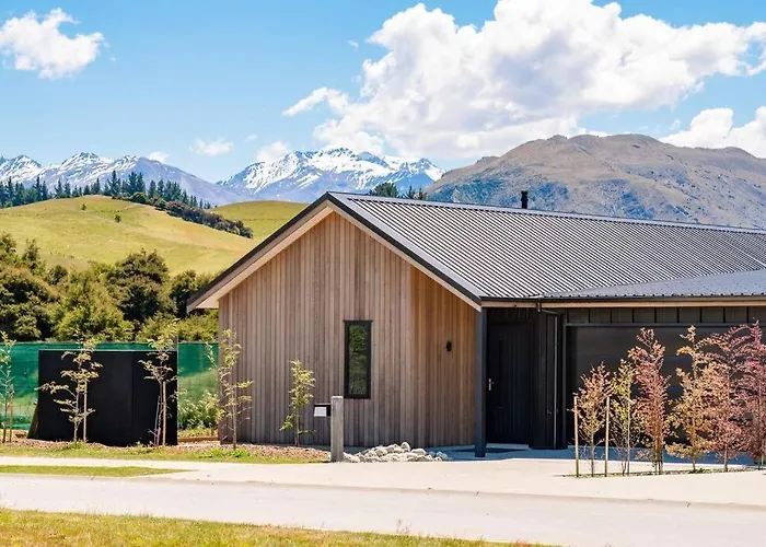 Mountain Serenity Retreat